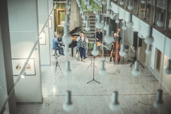 Праздничный концерт в выставочном зале музея Машкова (виртуальный)