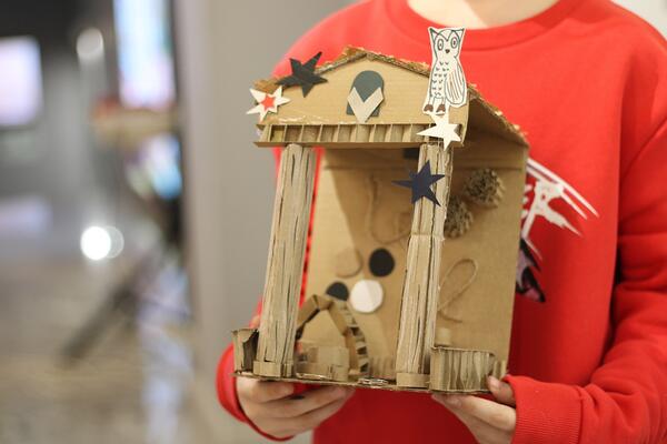 Интерактивное занятие: «Дом с колоннами» (9+)