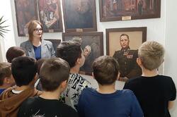 Выставка «Сталинградский родник жизни» в Калачевской библиотеке